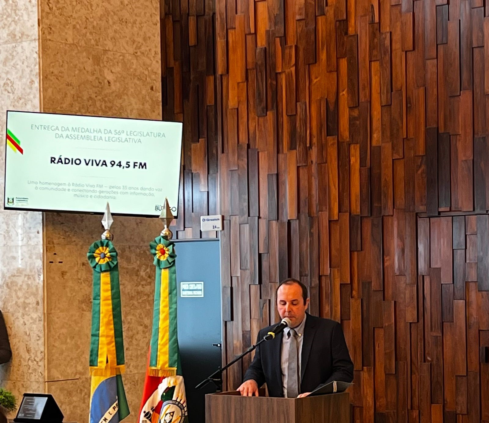 Marcos Piccoli - Assembleia